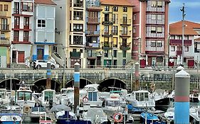 Erribera Etxea Amplio Piso Con Parking