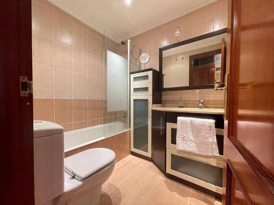 Apartamento Erribera Etxea Amplio Piso Con Parking Bermeo Exterior foto